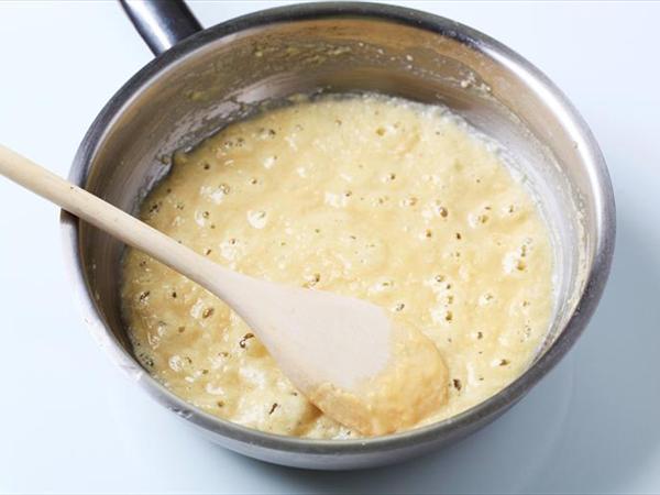 Soslar (bechamel sos) Beşamel sos