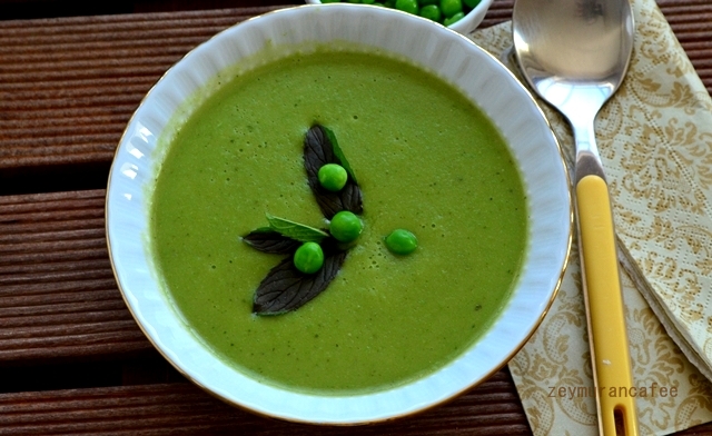 Çorbalar (Bezelye Çorbası)