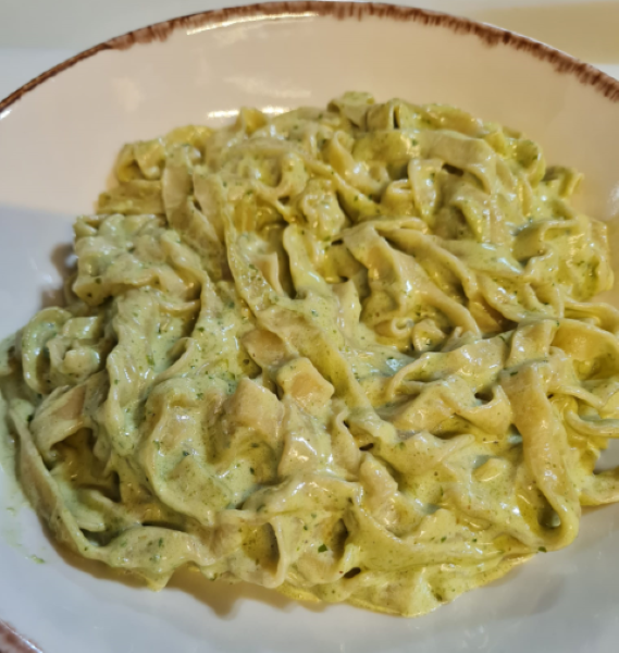 Fettuccine Pesto